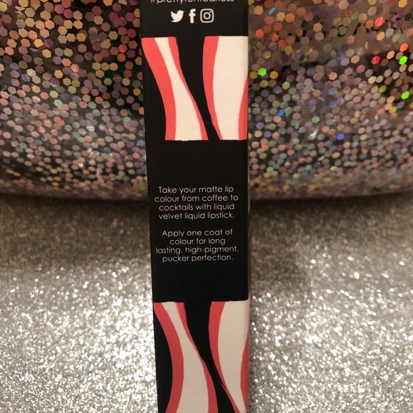 BNIB! Ciate London Liquid Lipstick in Wonderland - Picture 7 of 9